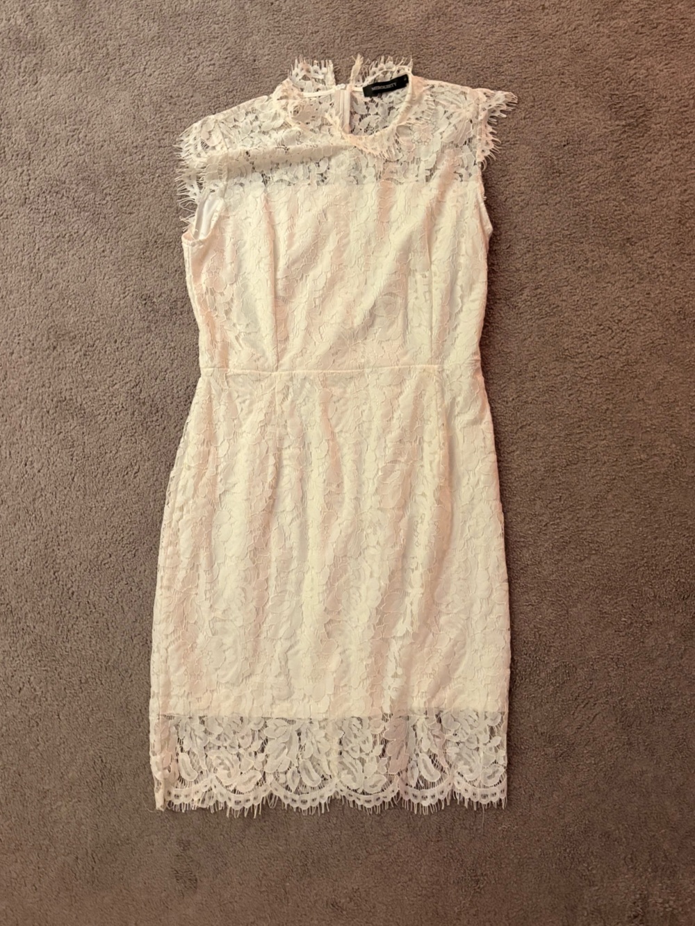 Sleeveless Lace Midi Dress in White
